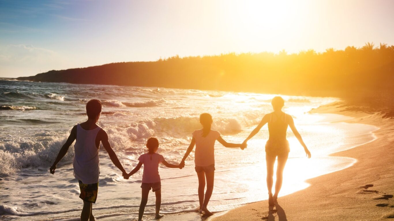 Beach Family (2)
