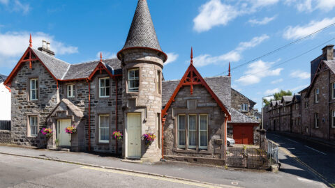 Bank-House-Exterior-2