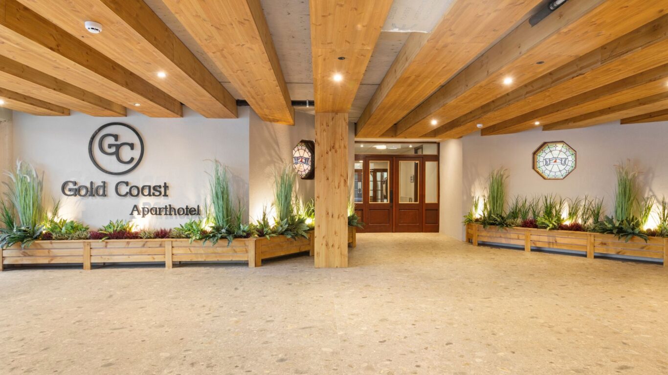 Gold Coast Aparthotel Entrance