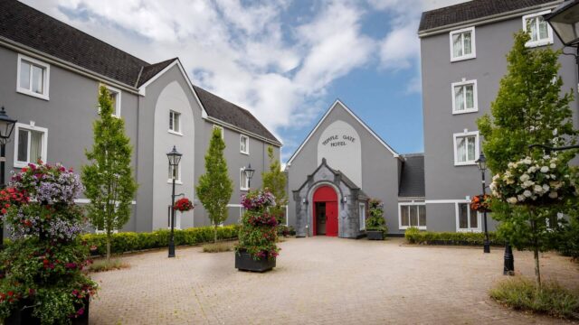 Exterior Temple Gate Hotel